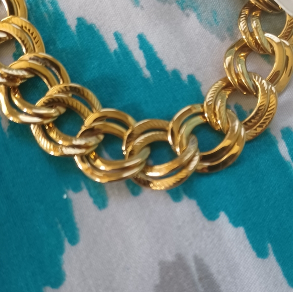 Vintage, Trifari gold link bracelet, tennis bracelet New with tags. - Picture 3 of 4